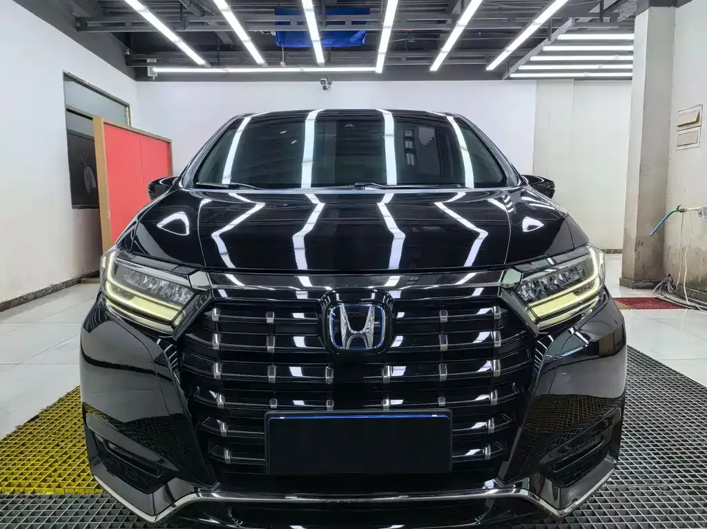 Honda Elysion 2022 из CN, фото 1