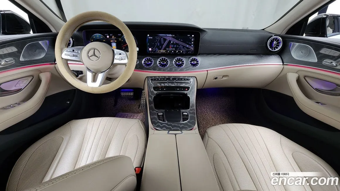 Mercedes-Benz CLS-Class — фото 7