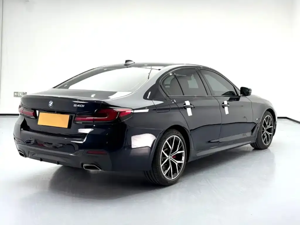 BMW 5 Series (Import) 2022 из CN, фото 3