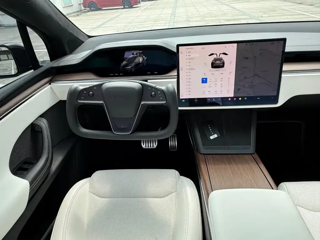 Tesla Model X 2025 из CN, фото 9