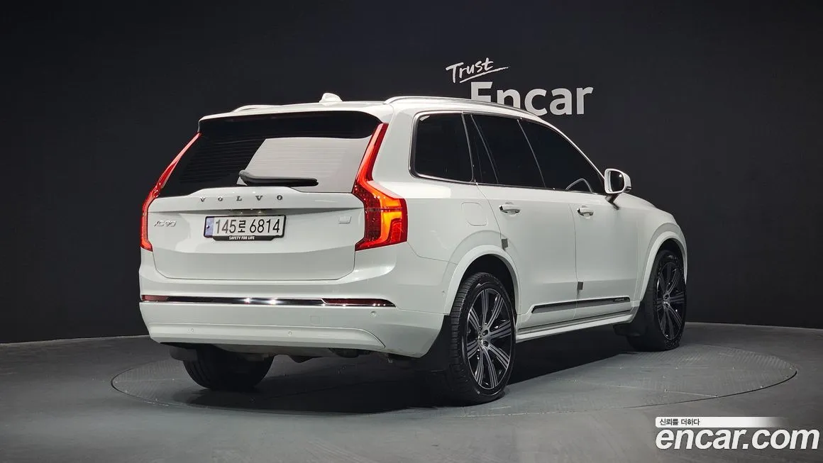 Volvo XC90 — фото 2