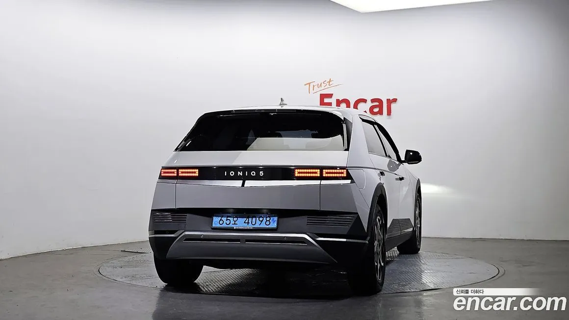 Hyundai Ioniq5 — фото 4