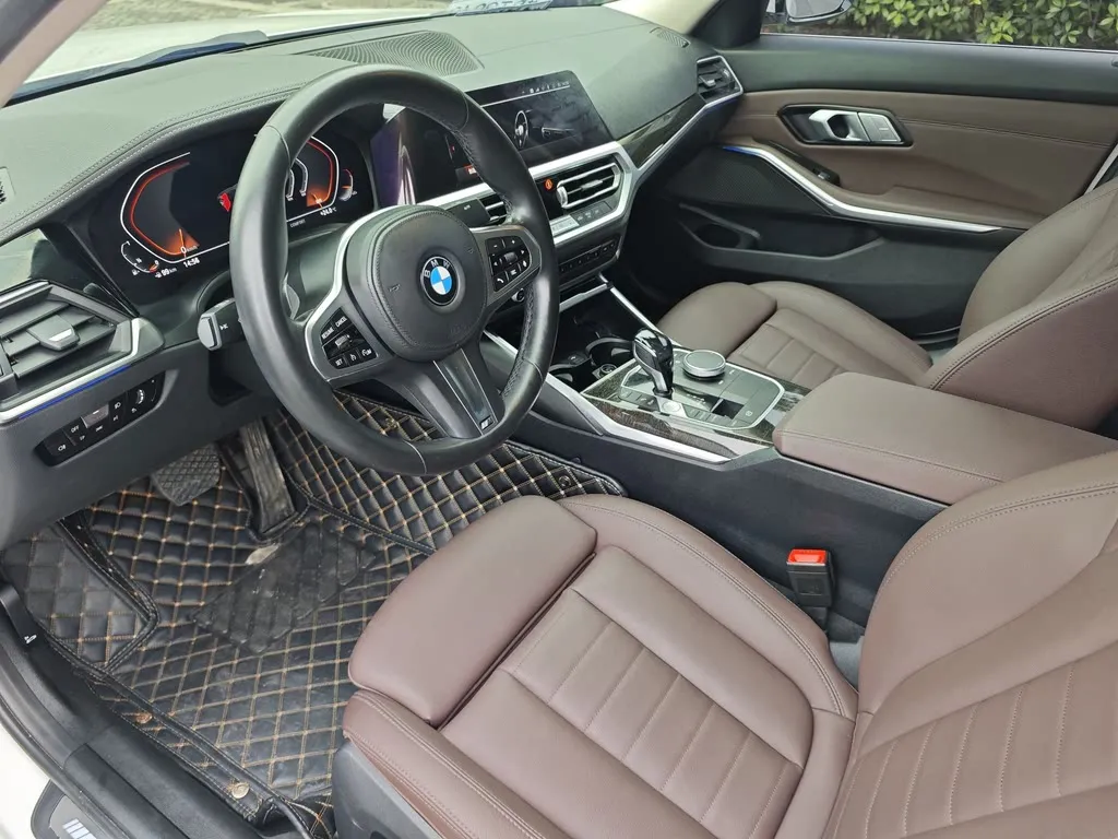 BMW 3 Series 2021 из CN, фото 8
