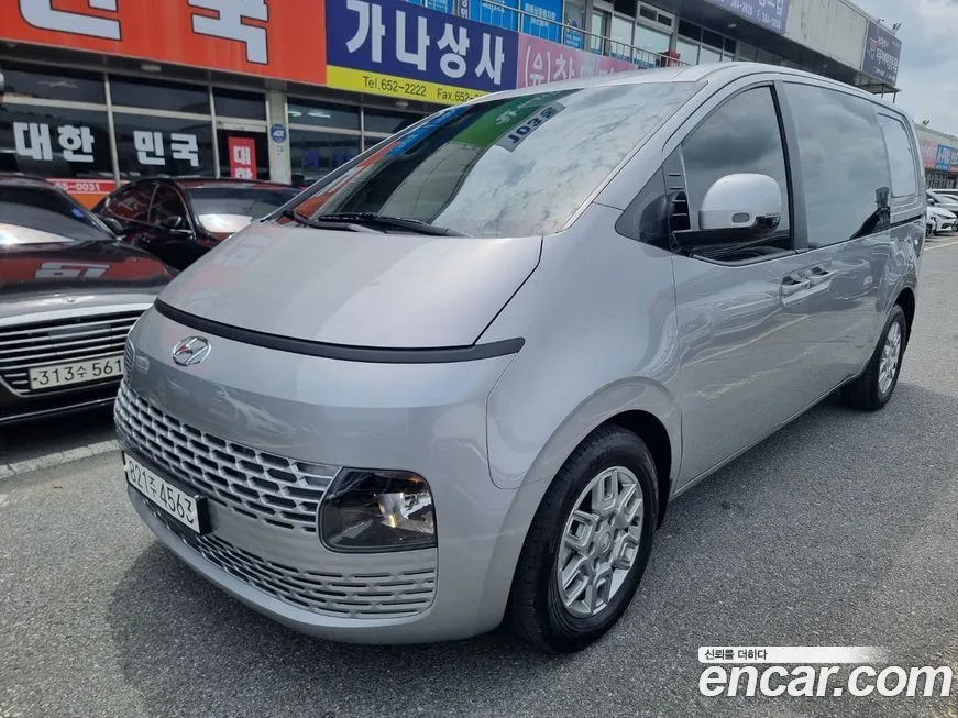 Hyundai Staria — фото 3