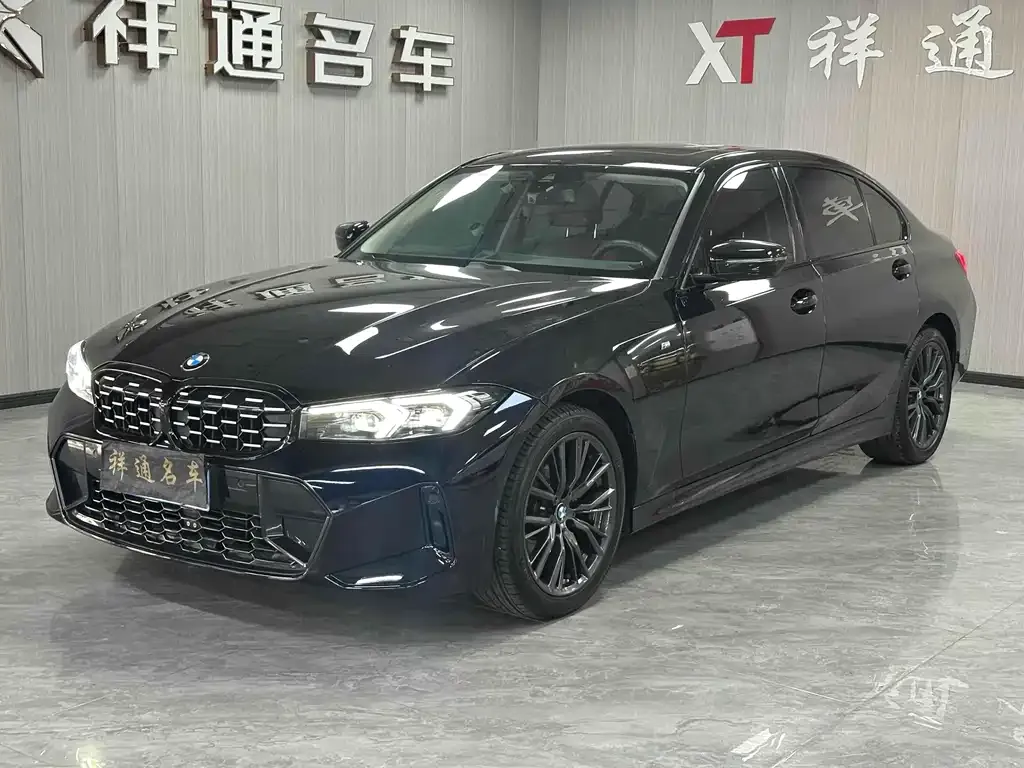 BMW 3 Series 2023 из CN, фото 1