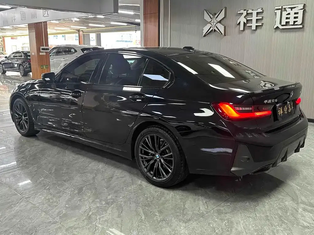 BMW 3 Series 2023 из CN, фото 10