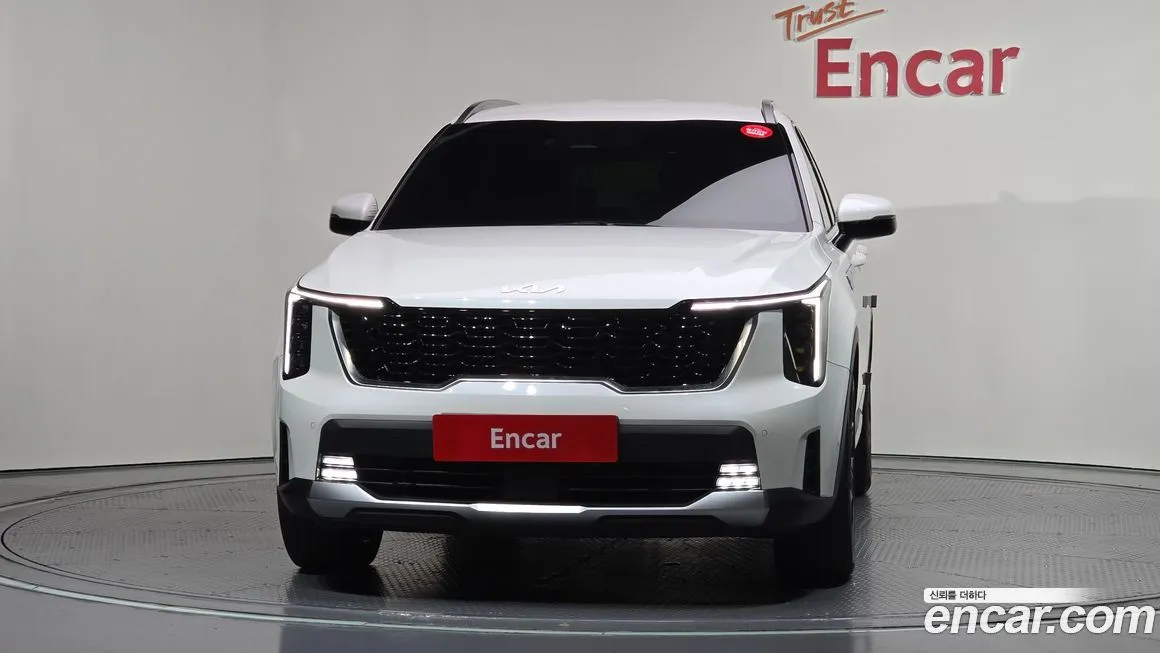 Kia Sorento — фото 3