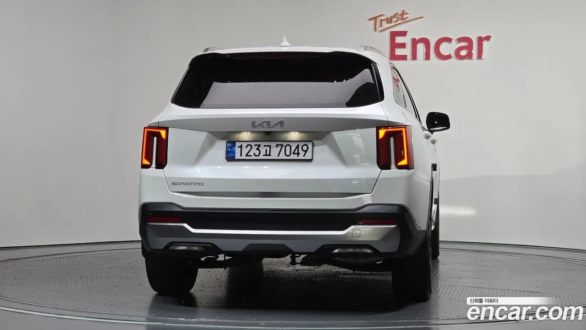 Kia Sorento — фото 4