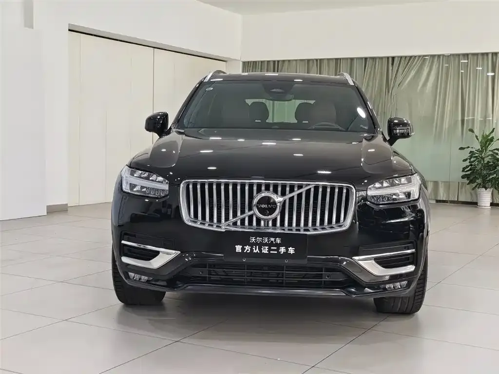 Volvo XC90 — фото 2