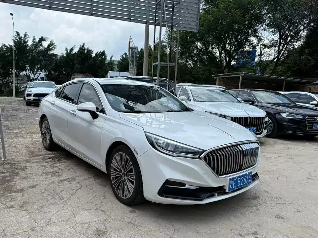 Hongqi H5 — фото 2