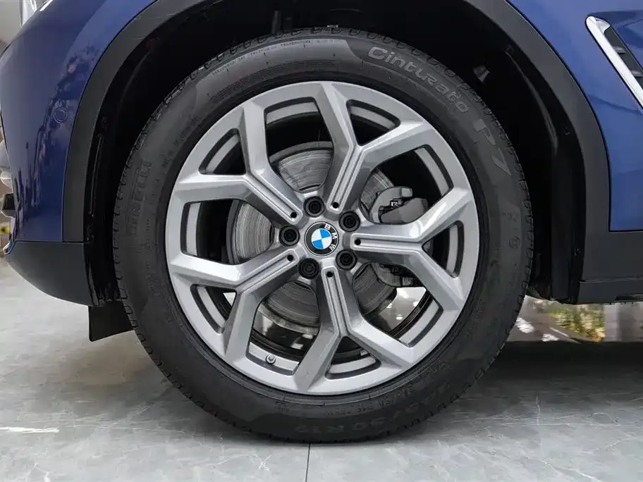 BMW X3 — фото 4