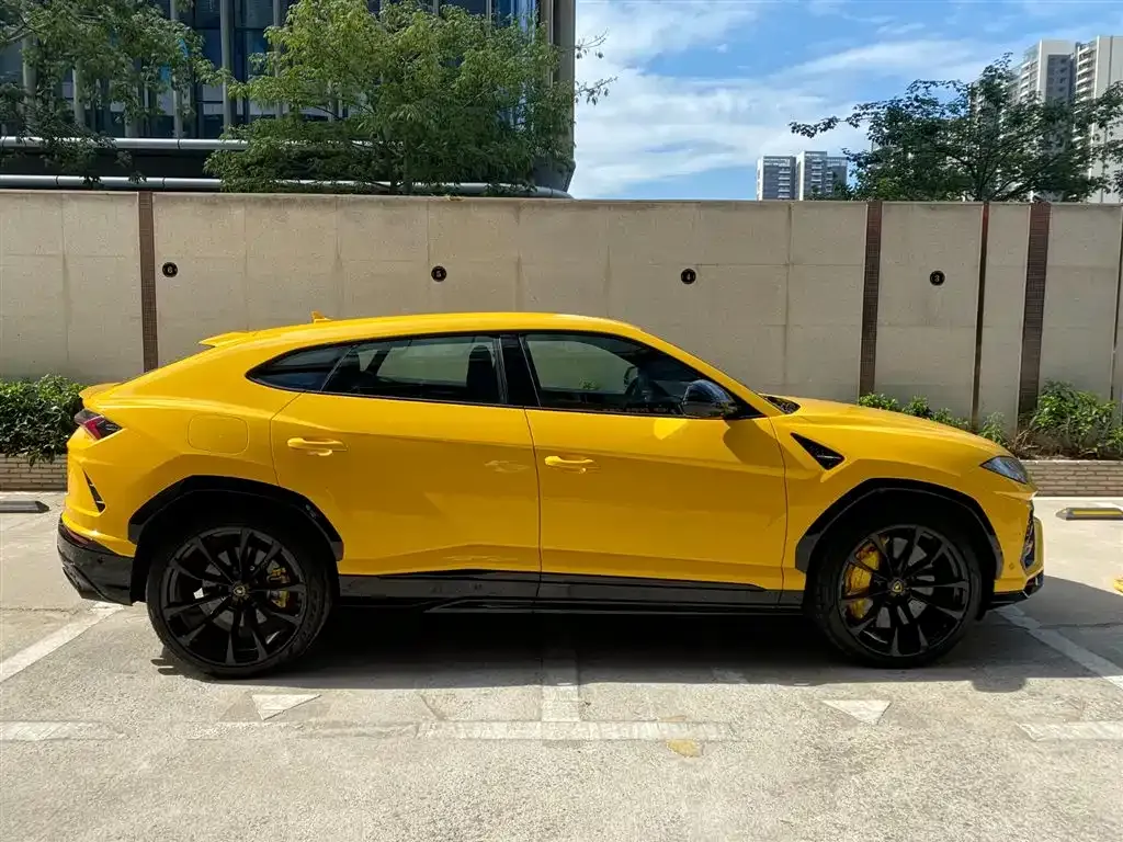 Lamborghini Urus 2021 из CN, фото 3
