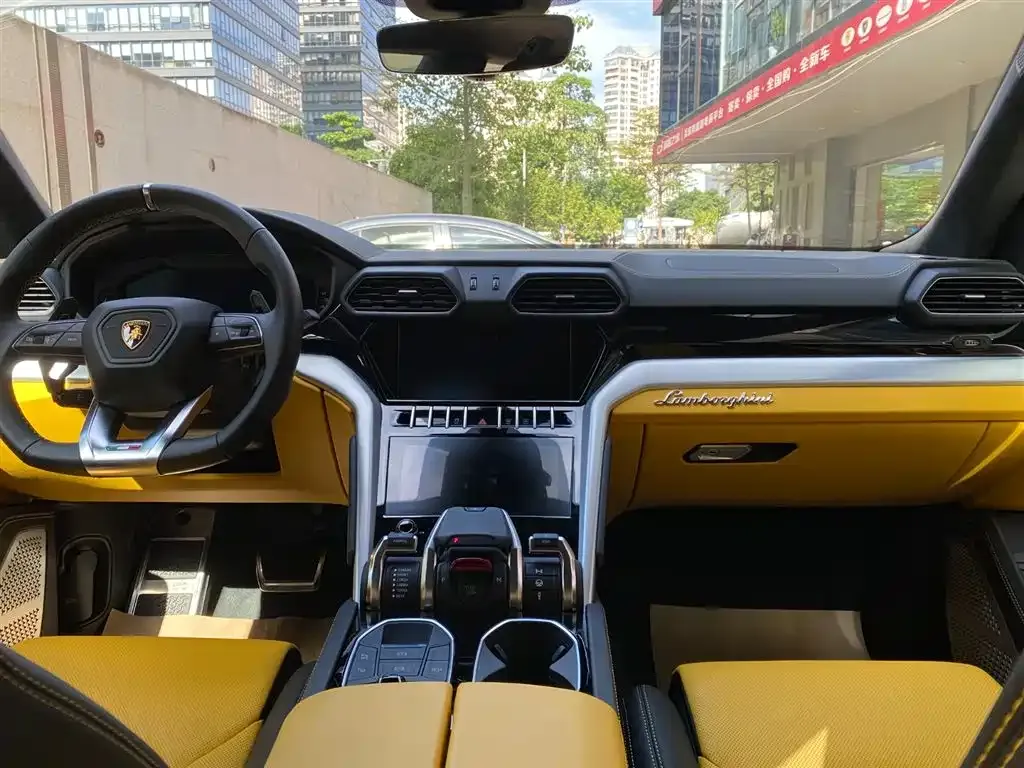 Lamborghini Urus 2021 из CN, фото 8