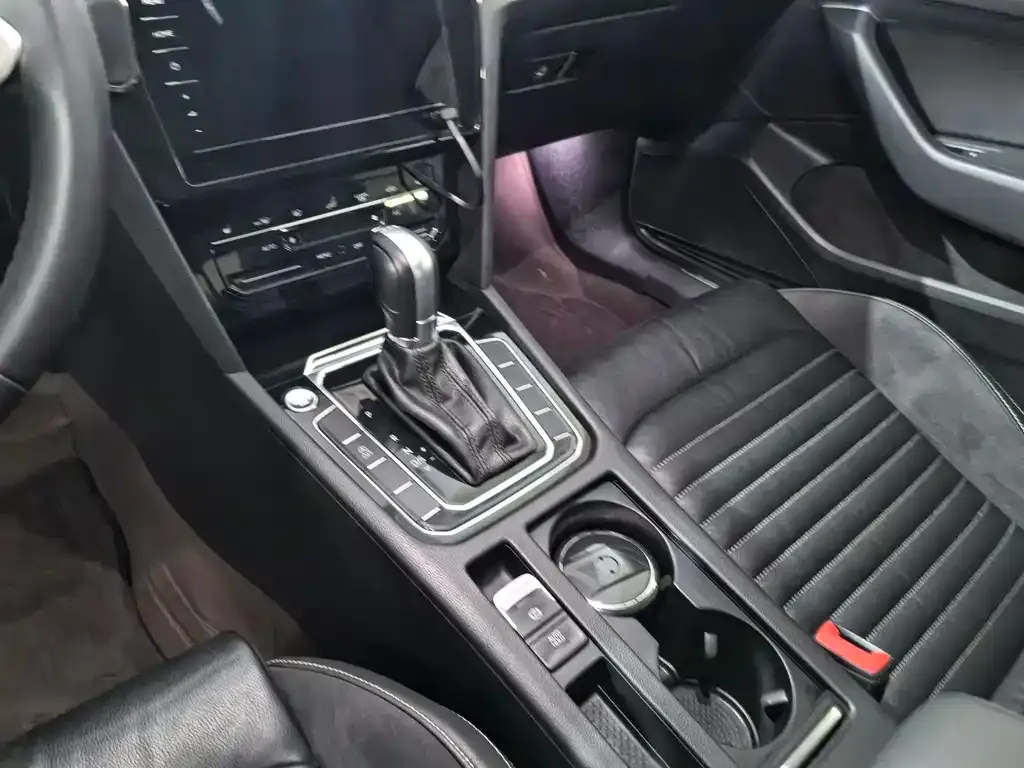 Volkswagen Magotan 2021 из CN, фото 10