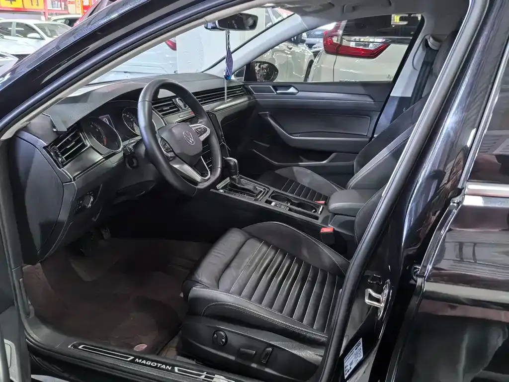 Volkswagen Magotan 2021 из CN, фото 7