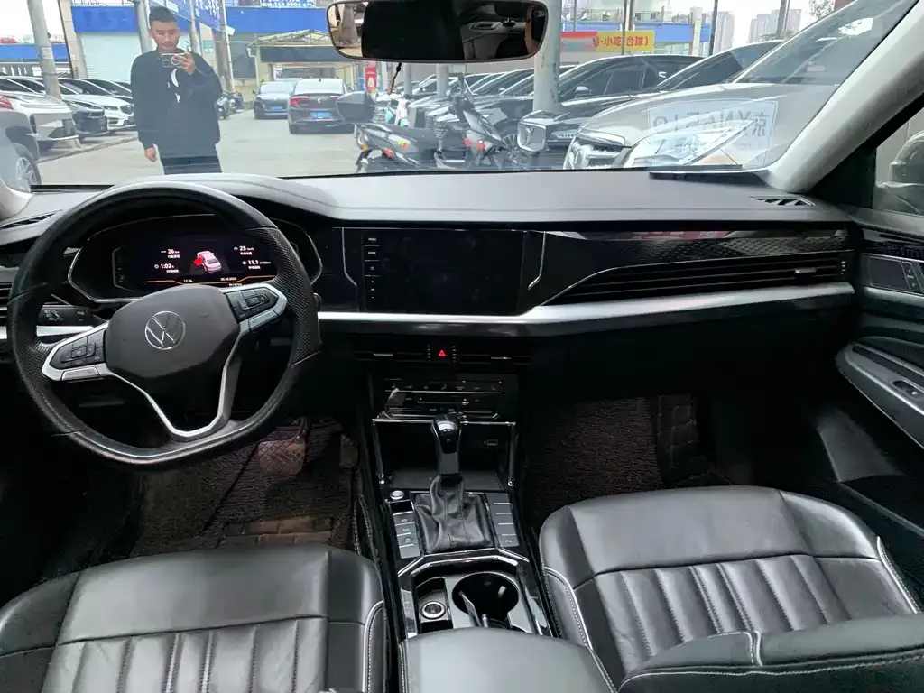 Volkswagen Passat 2021 из CN, фото 6