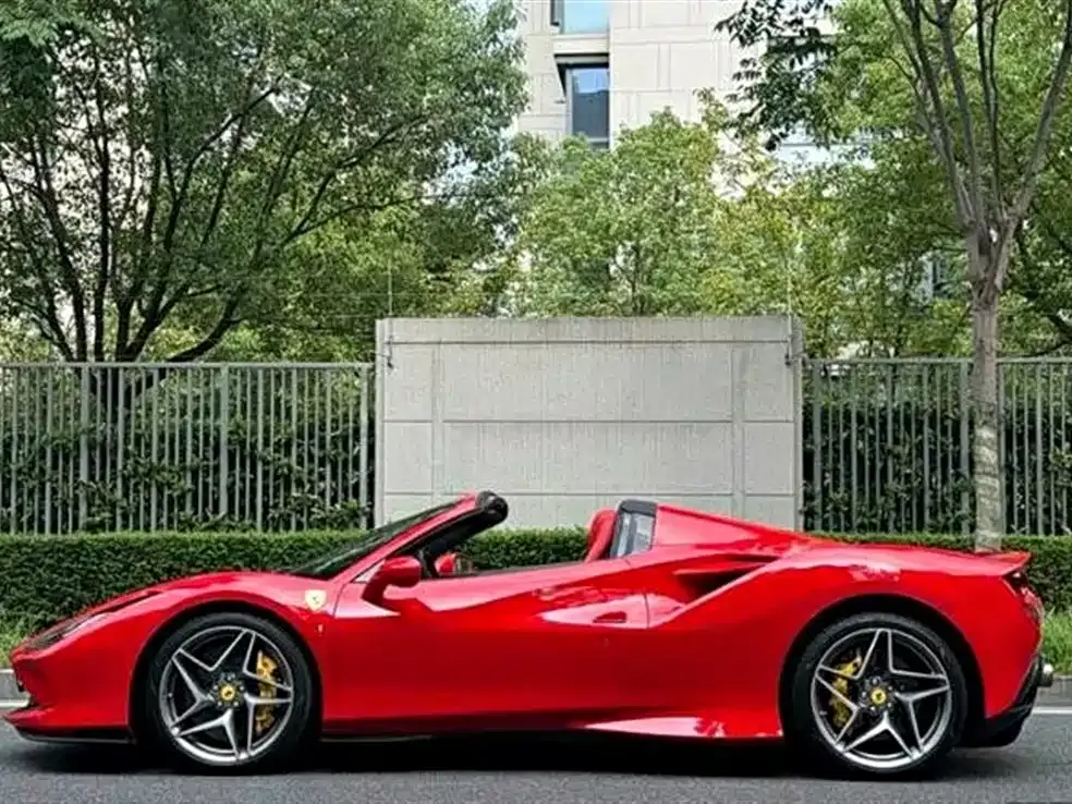 Ferrari F8 2022 из CN, фото 3