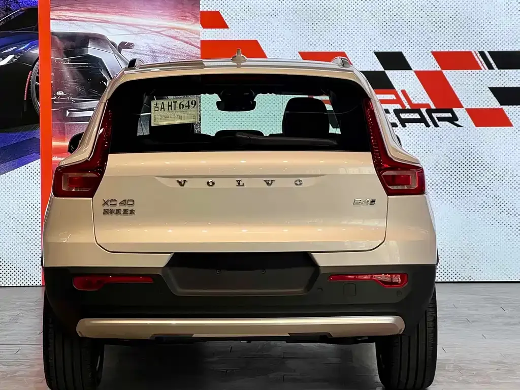 Volvo XC40 2024 из CN, фото 5