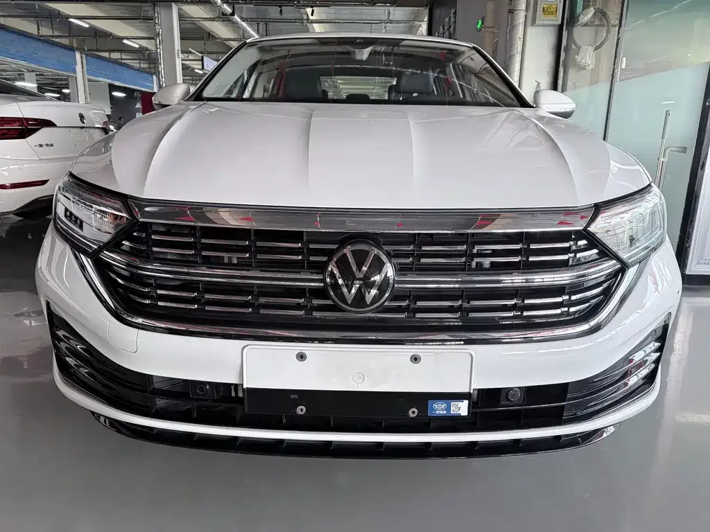 Volkswagen Sagitar 2023 из CN, фото 2