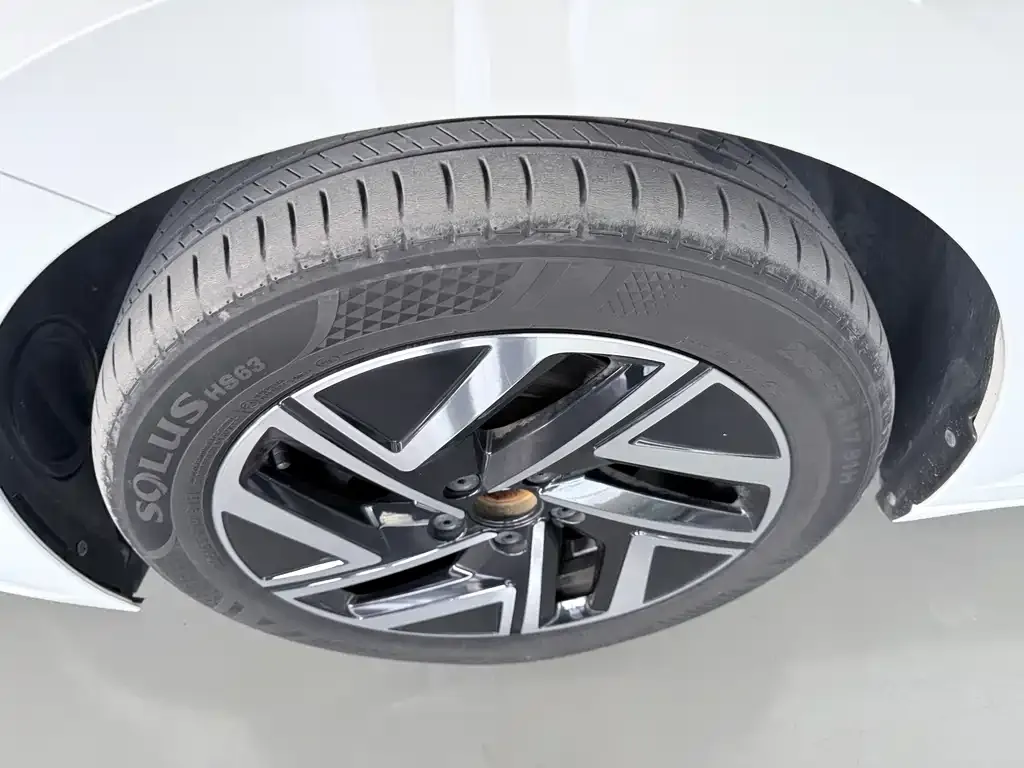 Volkswagen Sagitar 2023 из CN, фото 5