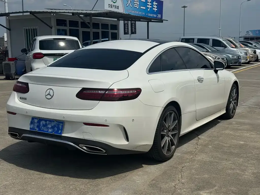 [object Object] E-Class (Import) 2022 из CN, фото 6