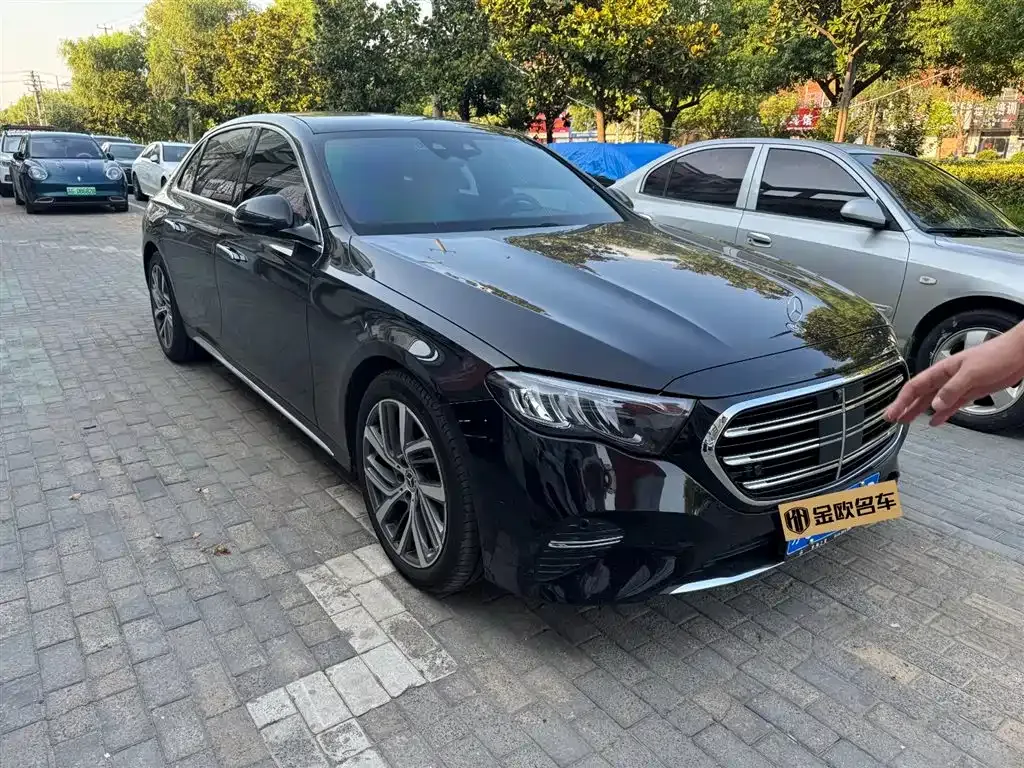 Mercedes-Benz E-Class 2024 из CN, фото 3