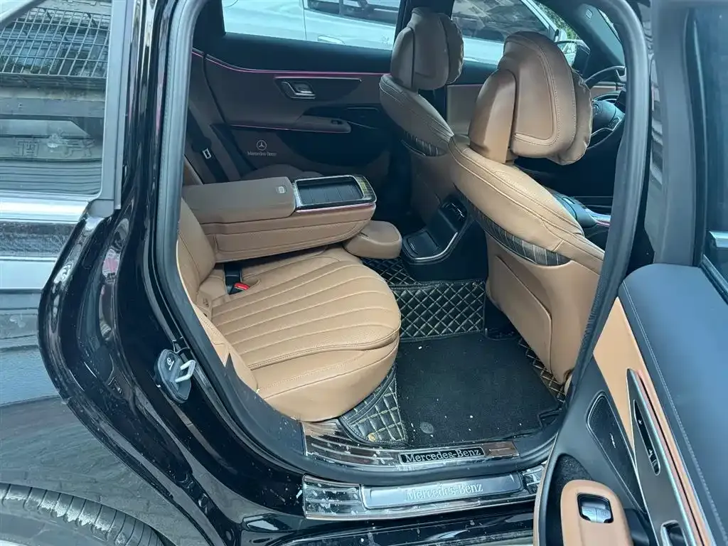 Mercedes-Benz E-Class 2024 из CN, фото 6