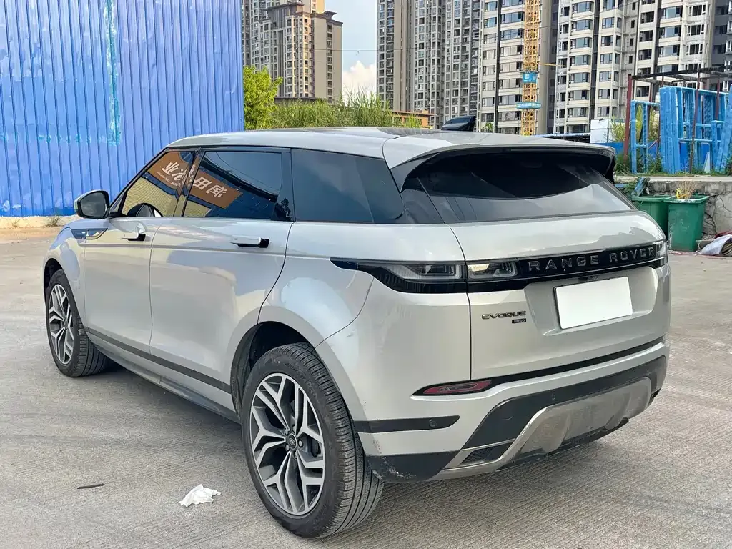Land Rover Evoque 2023 из CN, фото 6