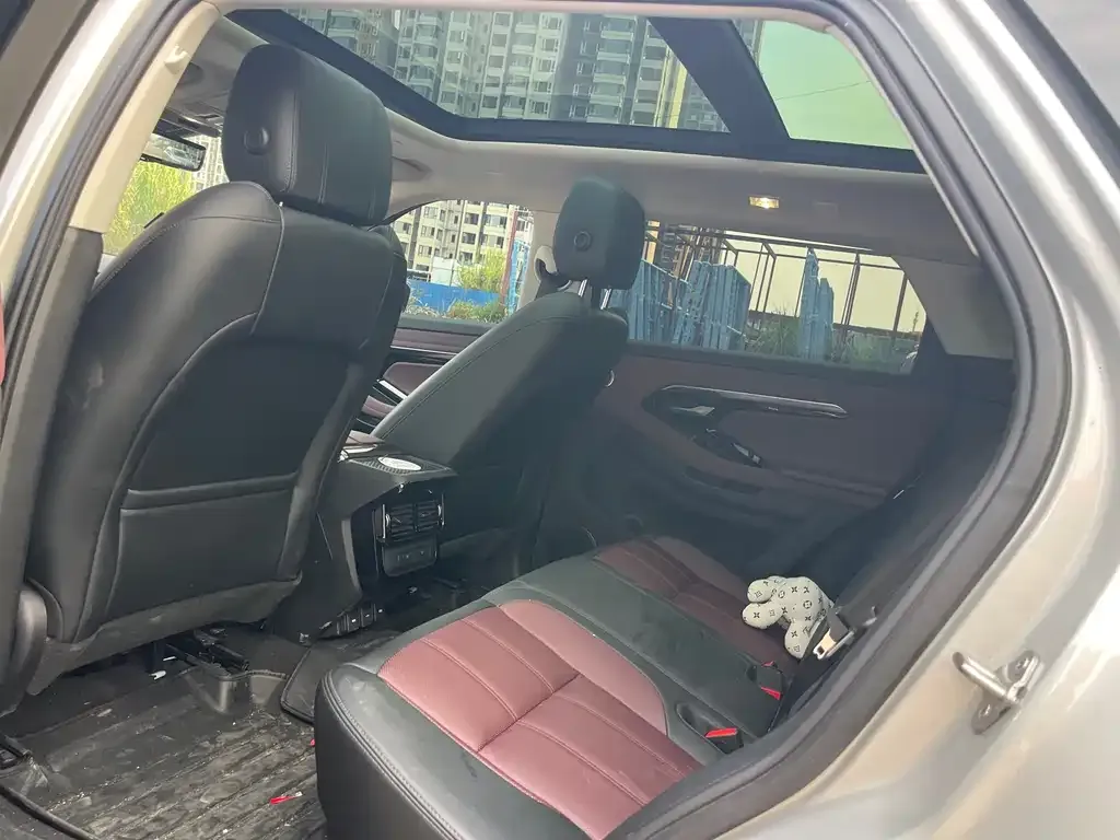 Land Rover Evoque 2023 из CN, фото 7