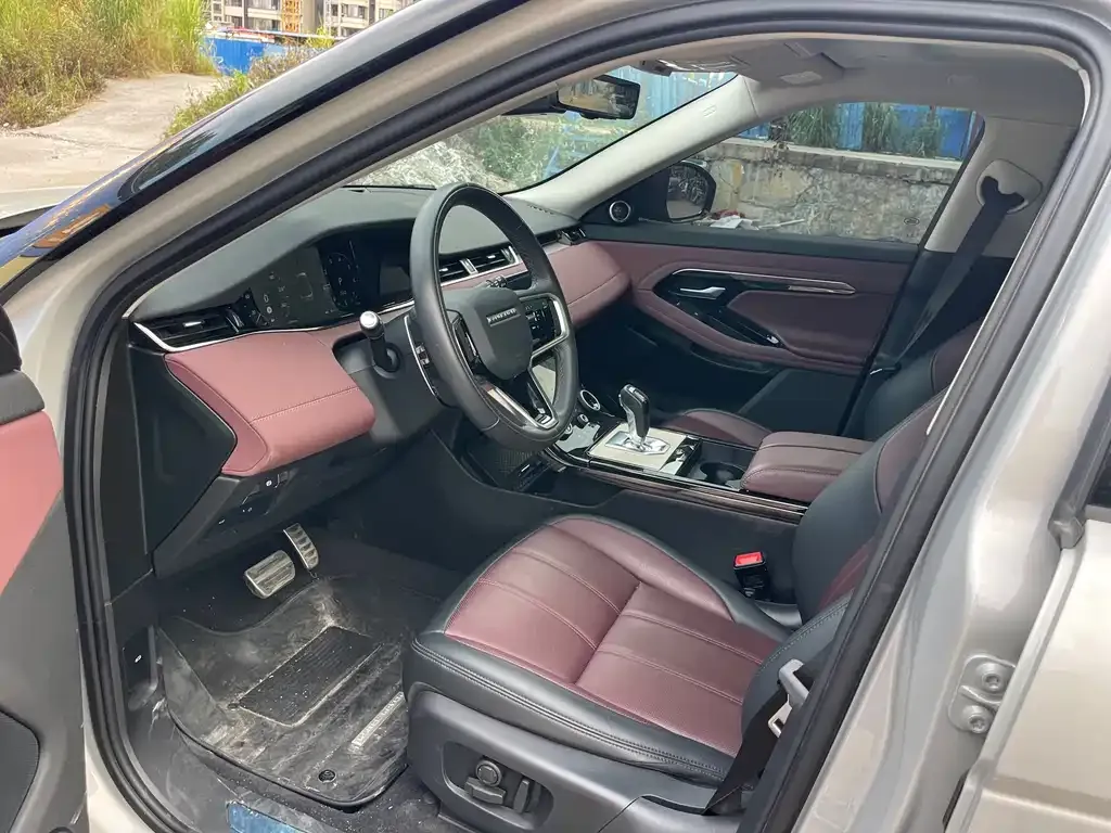 Land Rover Evoque 2023 из CN, фото 9