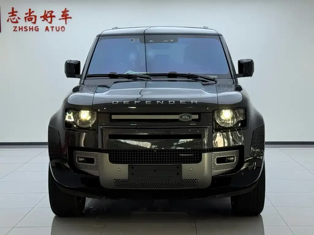 Land Rover Defender — фото 2