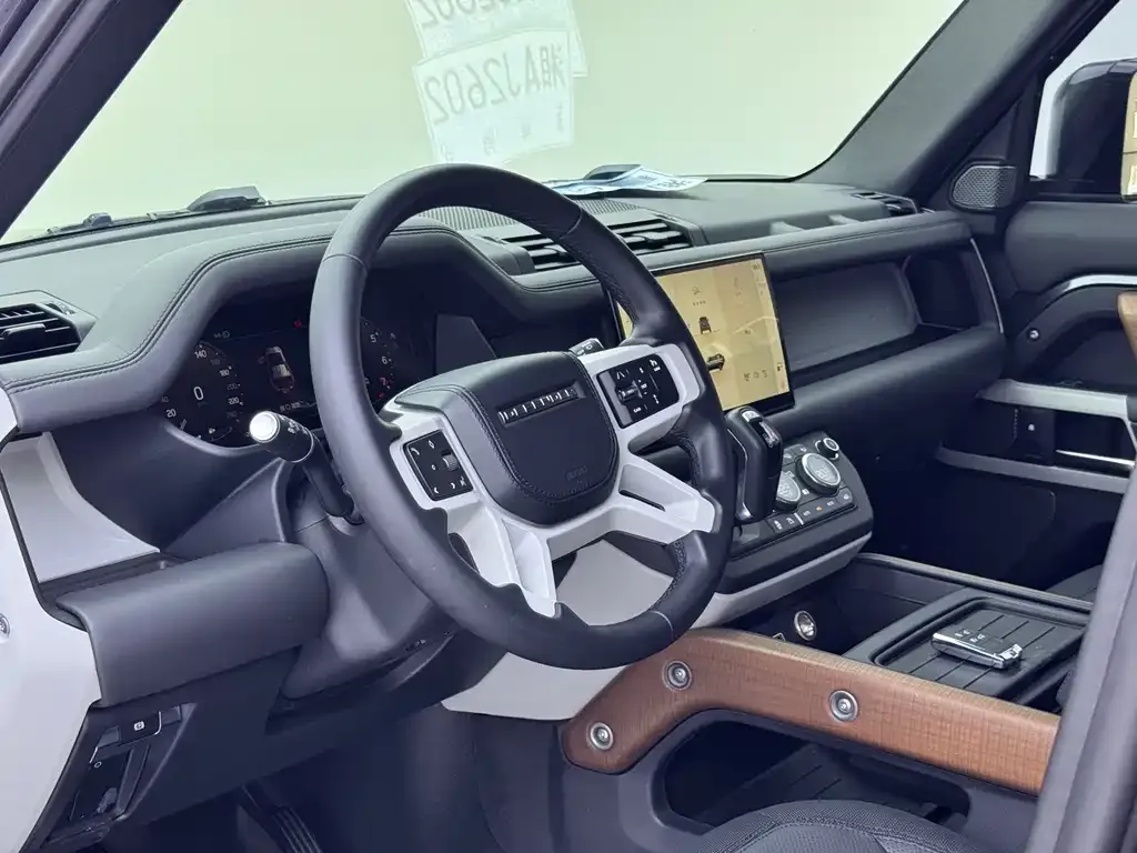 Land Rover Defender — фото 8