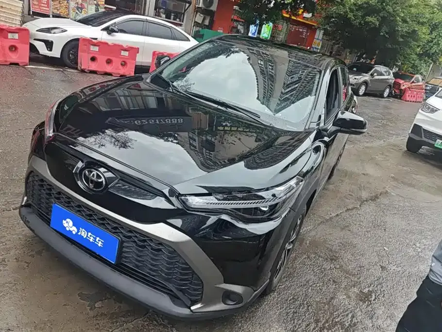 Toyota Frontlander 2023 из CN, фото 1