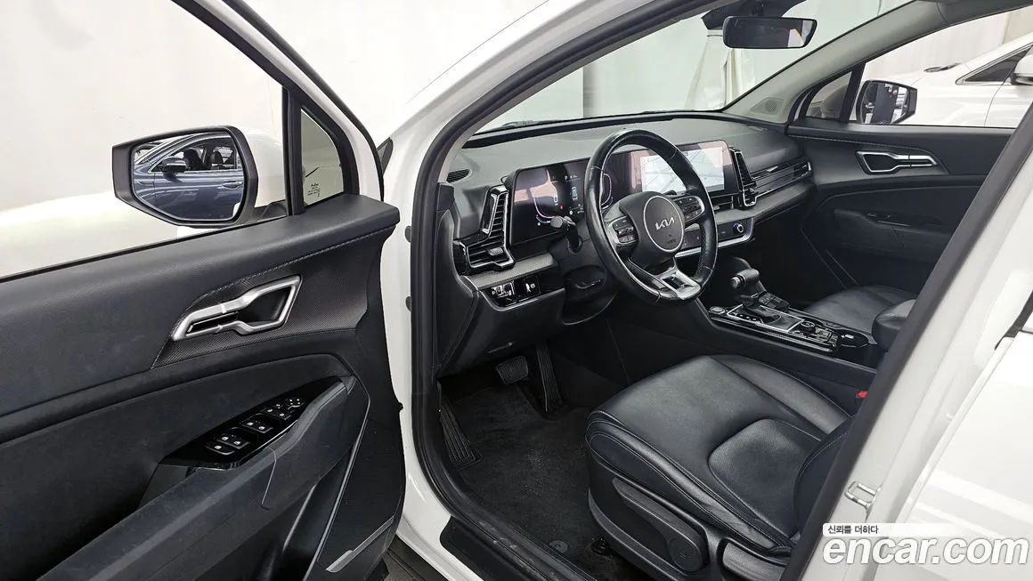 Kia Sportage — фото 10