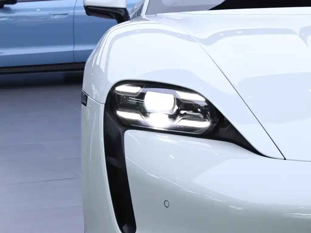 Porsche Taycan 2023 из CN, фото 3