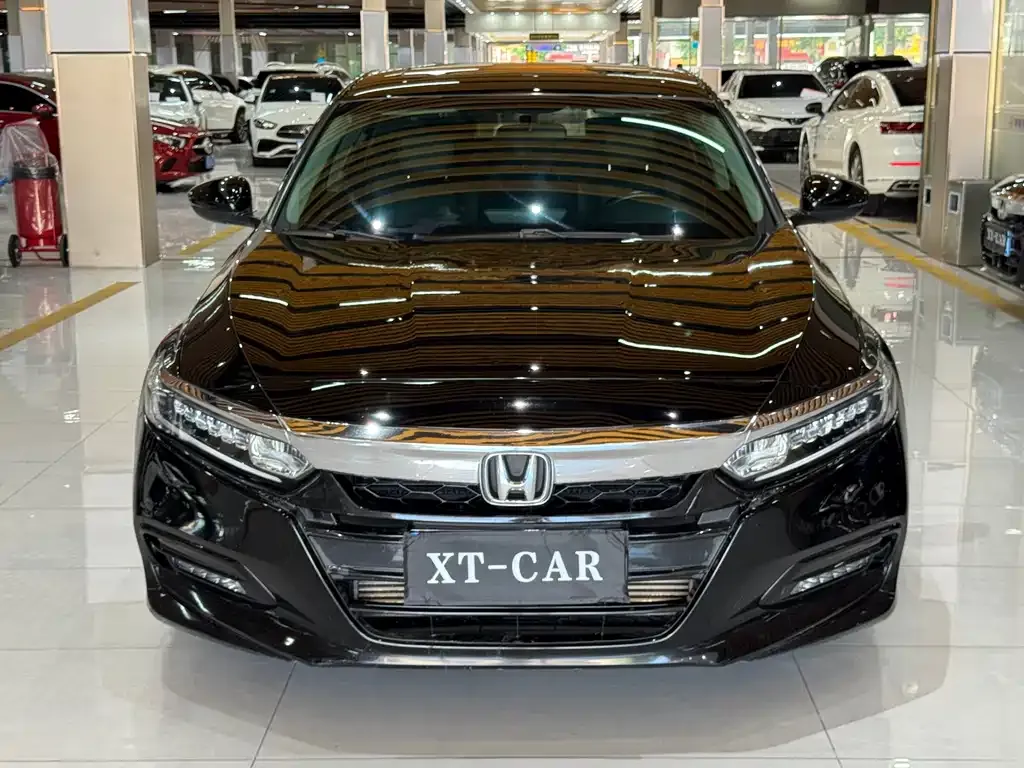 Honda Accord 2021 из CN, фото 2