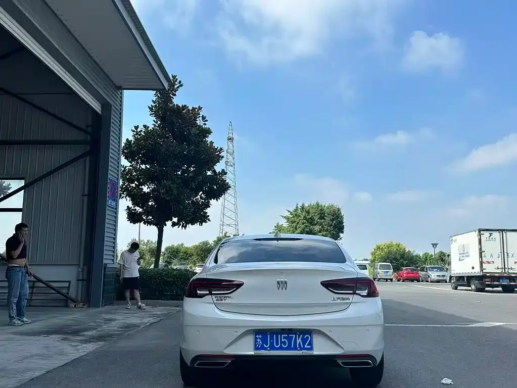 Buick Regal 2023 из CN, фото 4