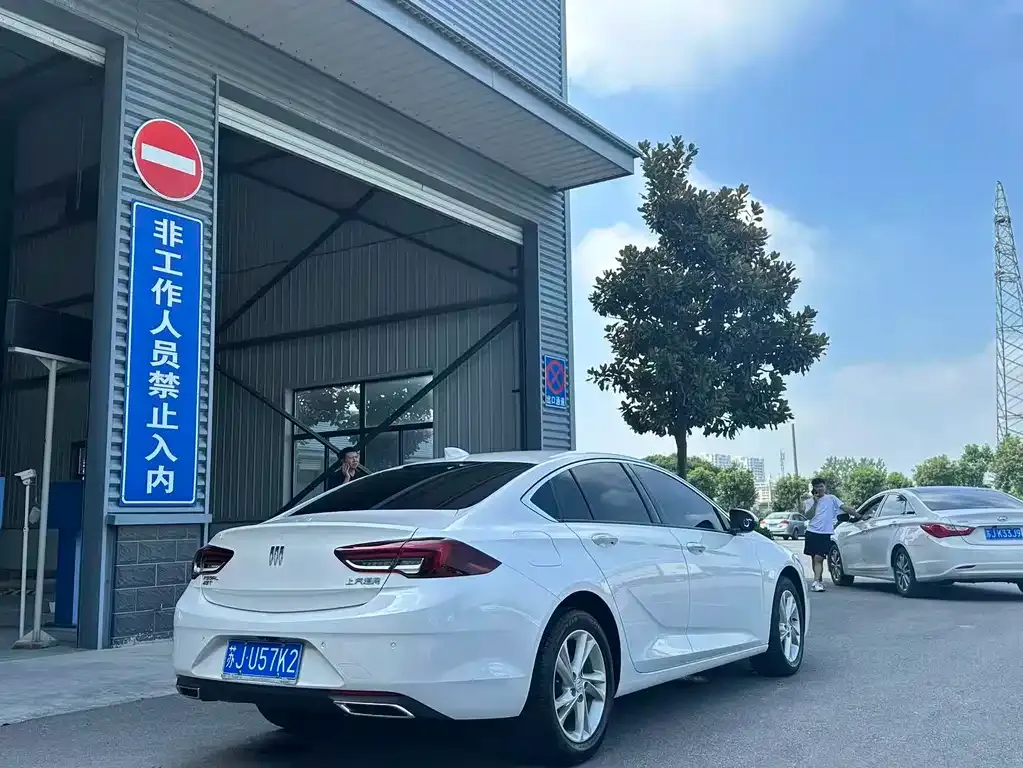 Buick Regal 2023 из CN, фото 5