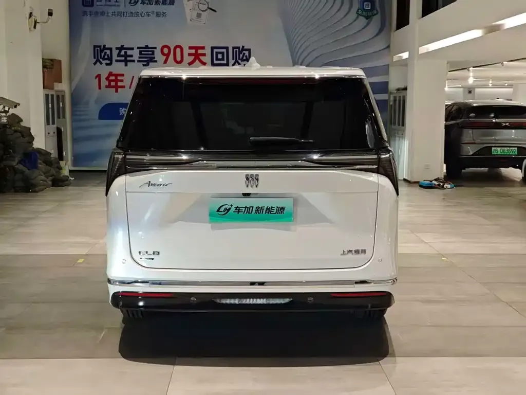 Buick GL8 Hybrid 2024 из CN, фото 5