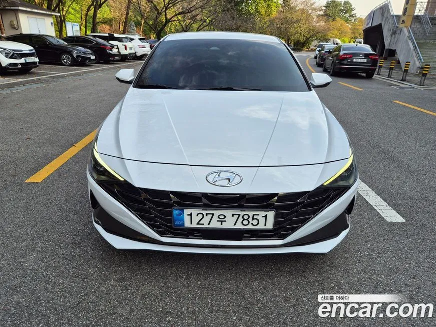 Hyundai AVANTE 2022 из KR, фото 3