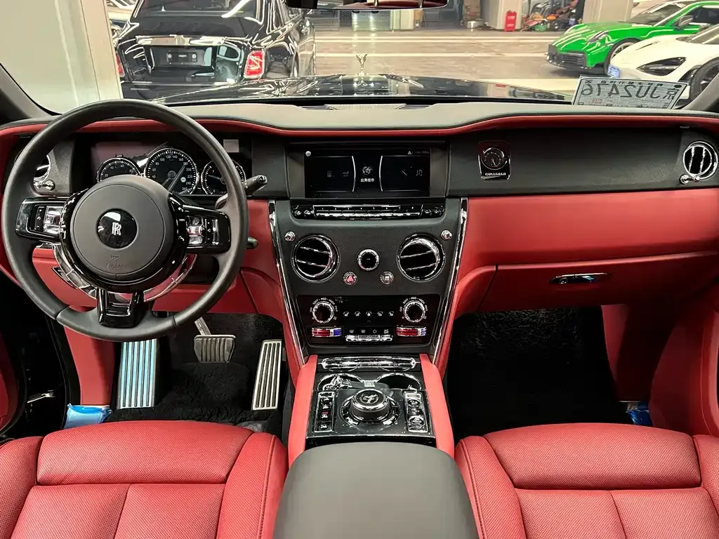 Rolls-Royce Cullinan 2022 из CN, фото 10