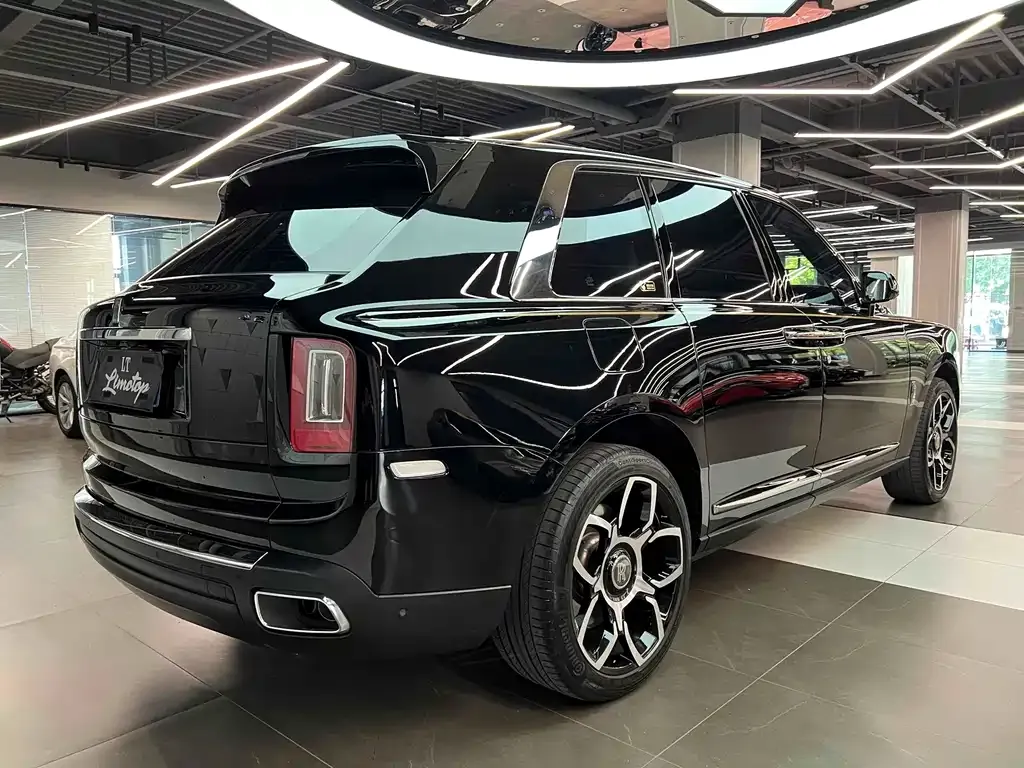 Rolls-Royce Cullinan 2022 из CN, фото 6