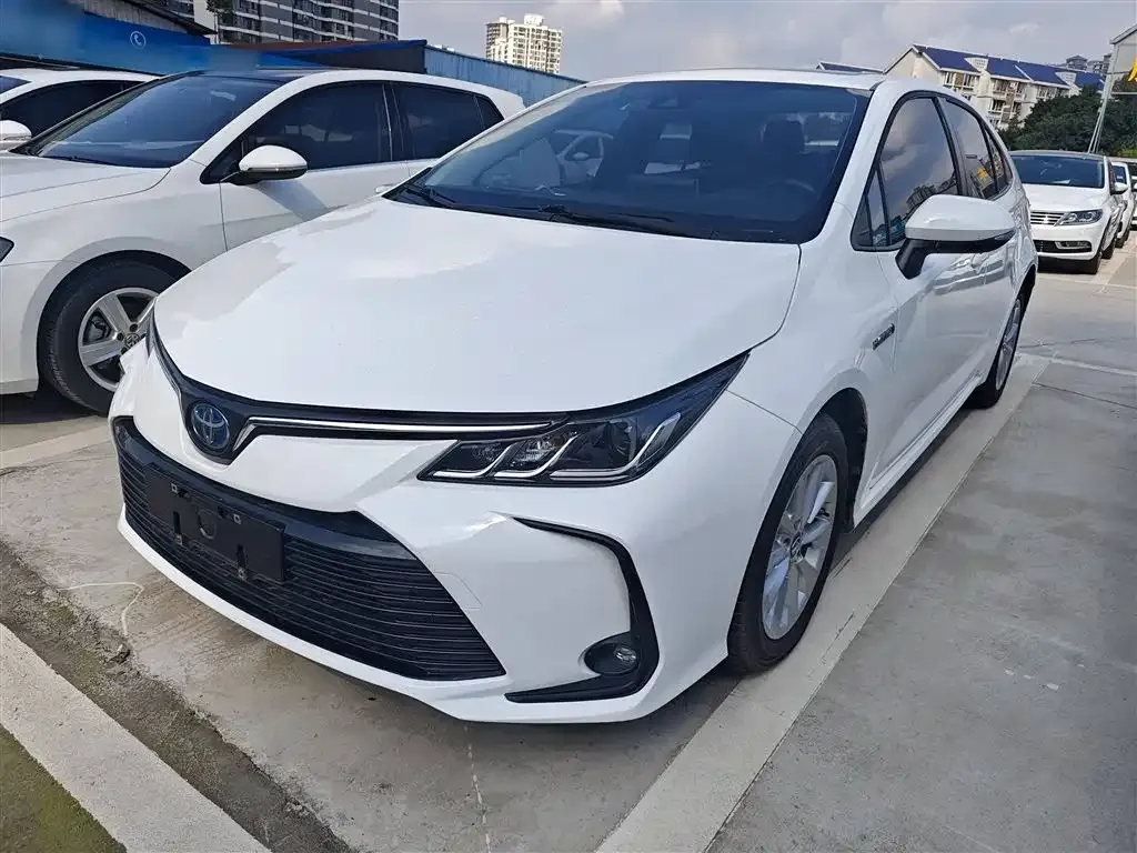 Toyota Corolla 2022 из CN, фото 1