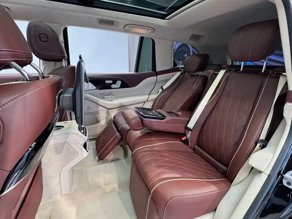 Mercedes-Benz GLS 2024 из CN, фото 7