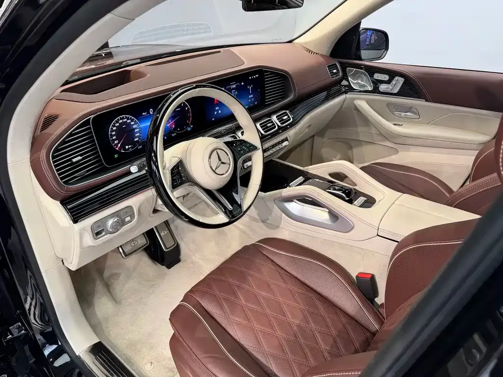 Mercedes-Benz GLS 2024 из CN, фото 8