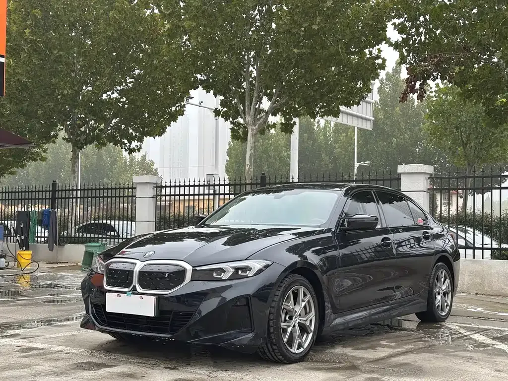 BMW i3 — фото 1
