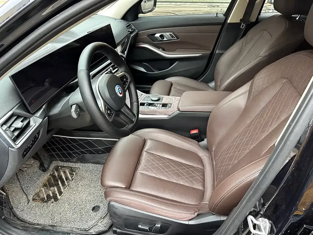BMW i3 — фото 5