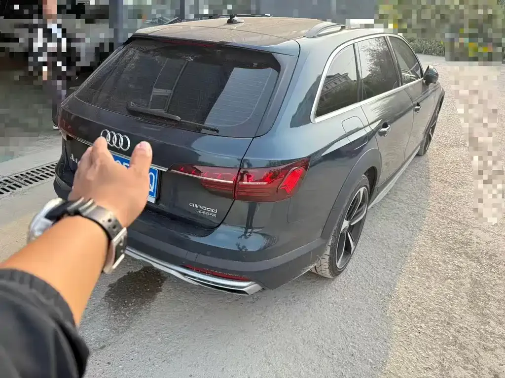 Audi A4 (Import) 2023 из CN, фото 2