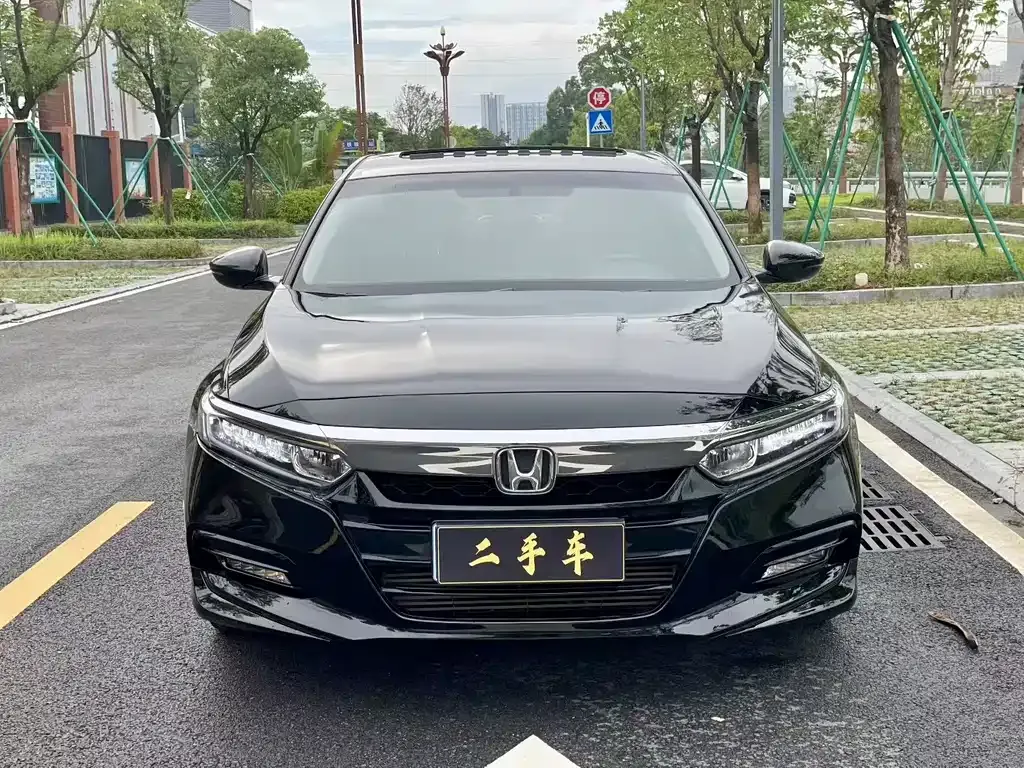Honda Accord — фото 2
