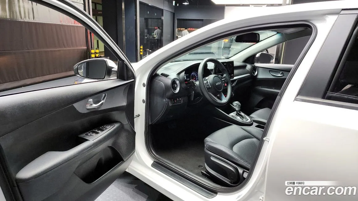 Kia K3 2022 из KR, фото 10